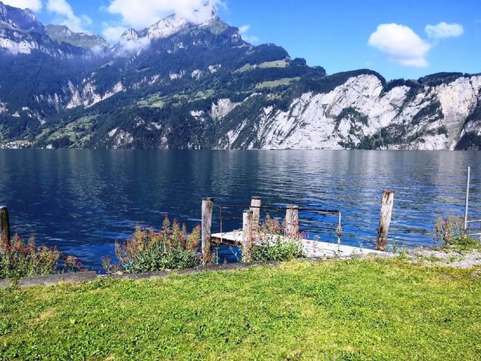 Villa am See 2 / Beach House-Image-tags.info