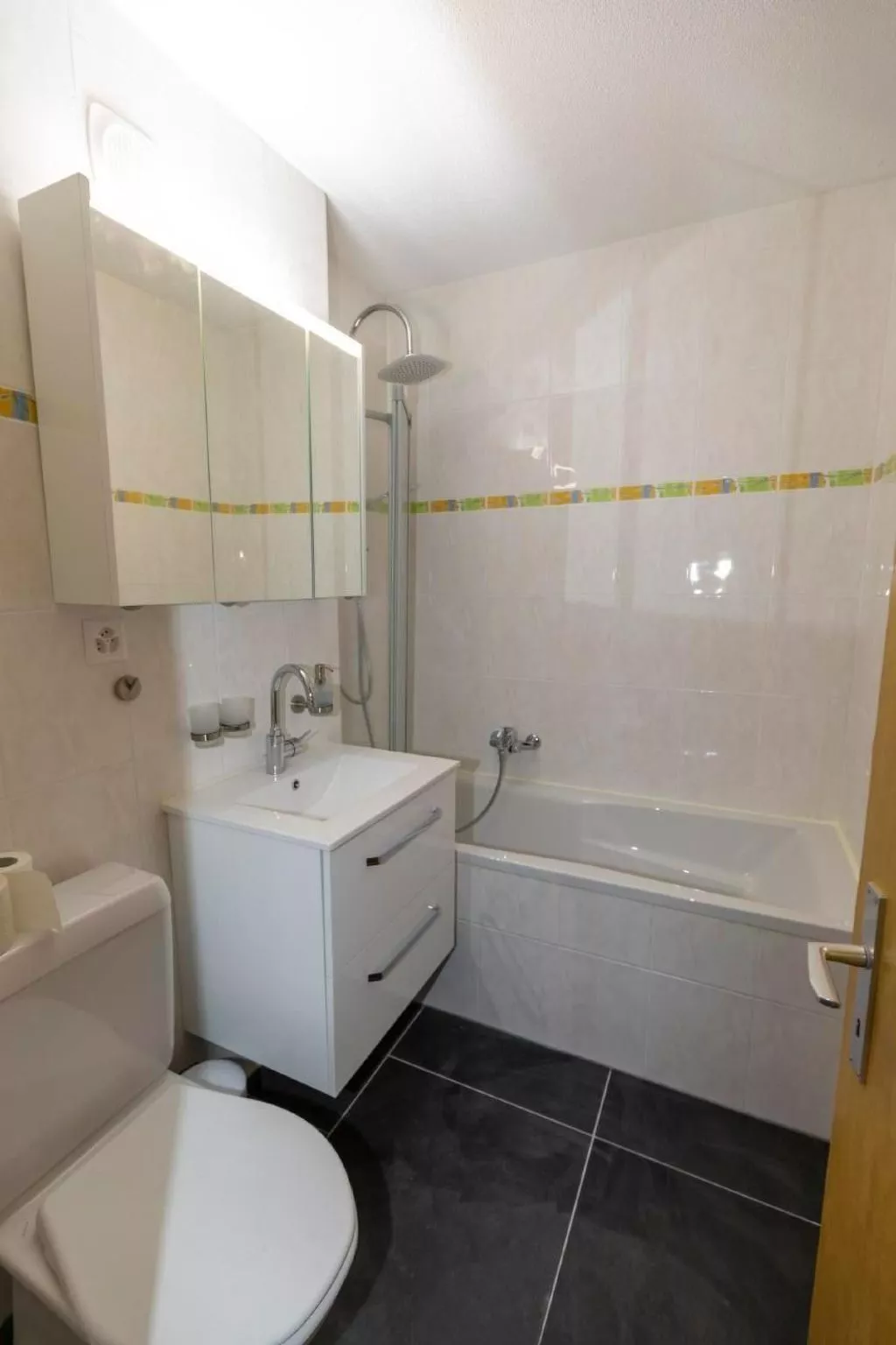 3 Zi FeWo App 23. Le Miroi an Skipiste-Image-tags.info