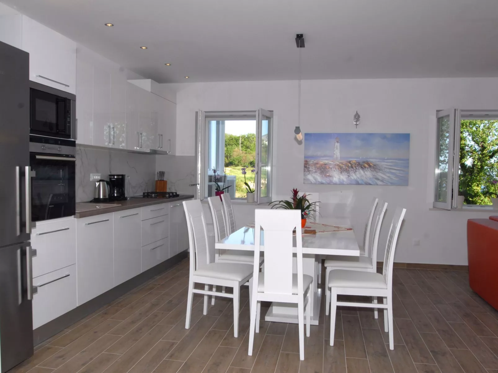 Villa Mambo-Image-tags.info