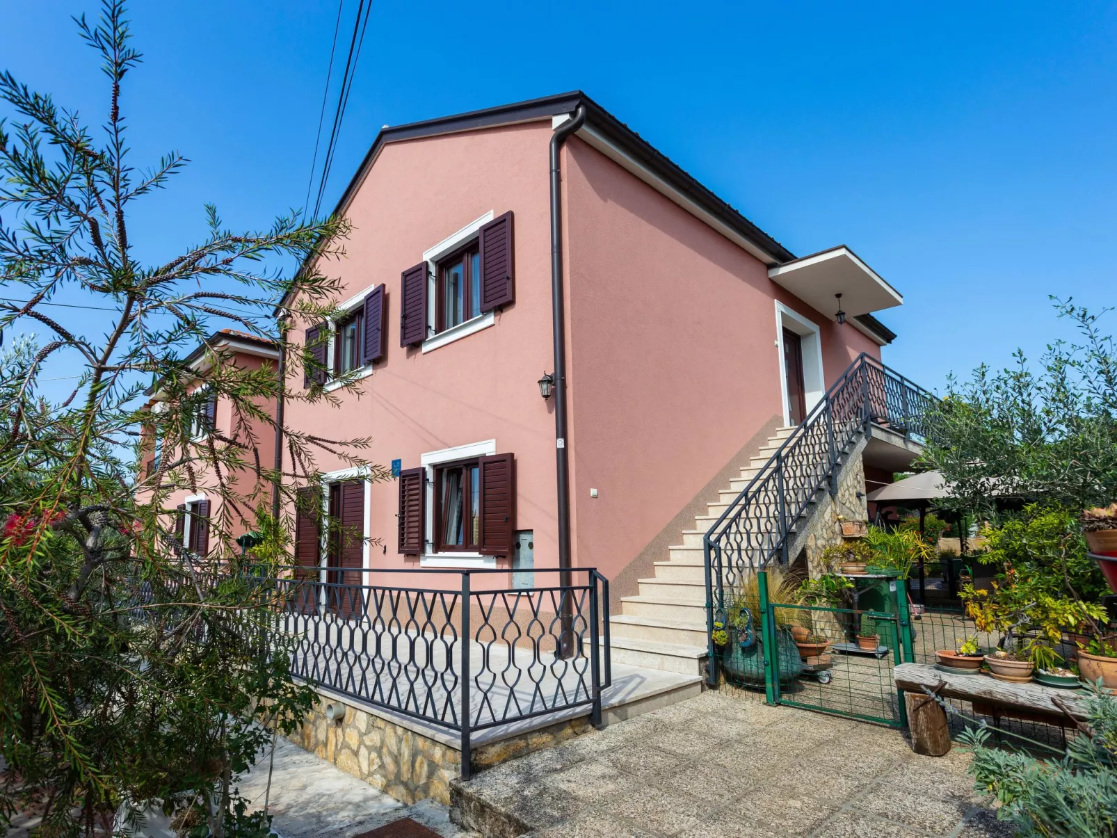 Schöne Wohnung Funtana Nr.4-Buiten