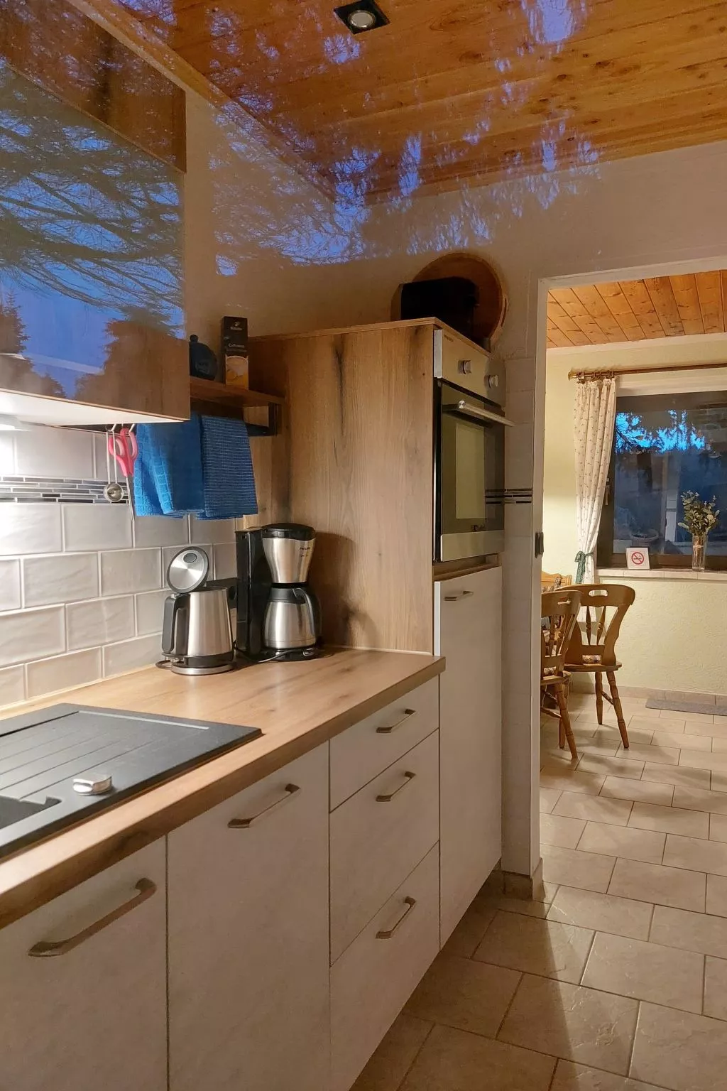 Am Wald gelegenes Ferienhaus "Wolf" mit Kamin-Binnen