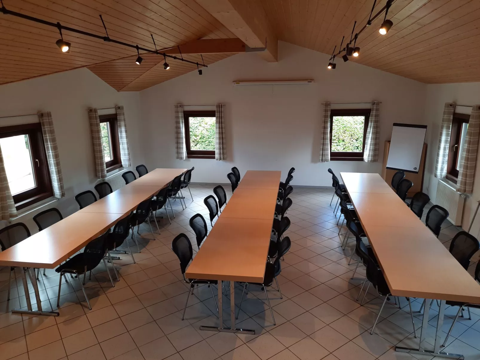 Haus Robinson - Binnen