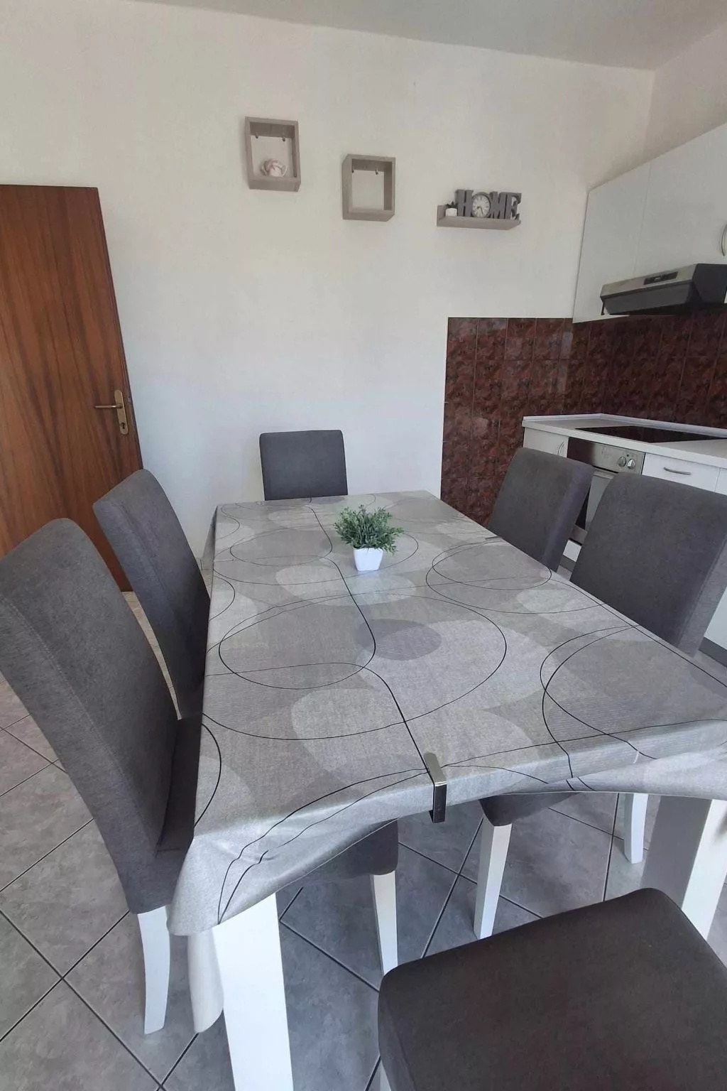 Sonnige Wohnung "Bepo" mit Blick auf das Wasser - Binnen