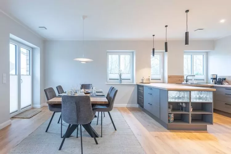 Biikehuus West-Eetkamer