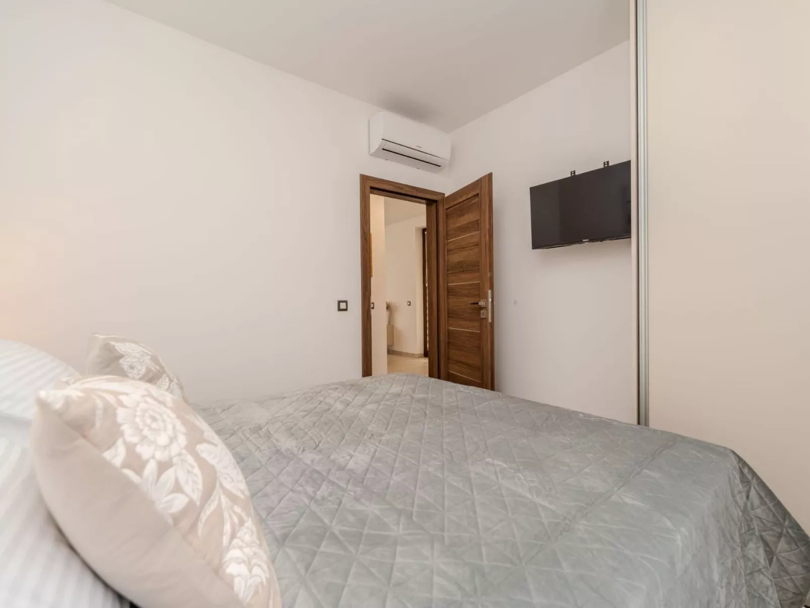 NEU - Ferienhaus Nina mit Pool - Agentur TA Leut-Image-tags.info