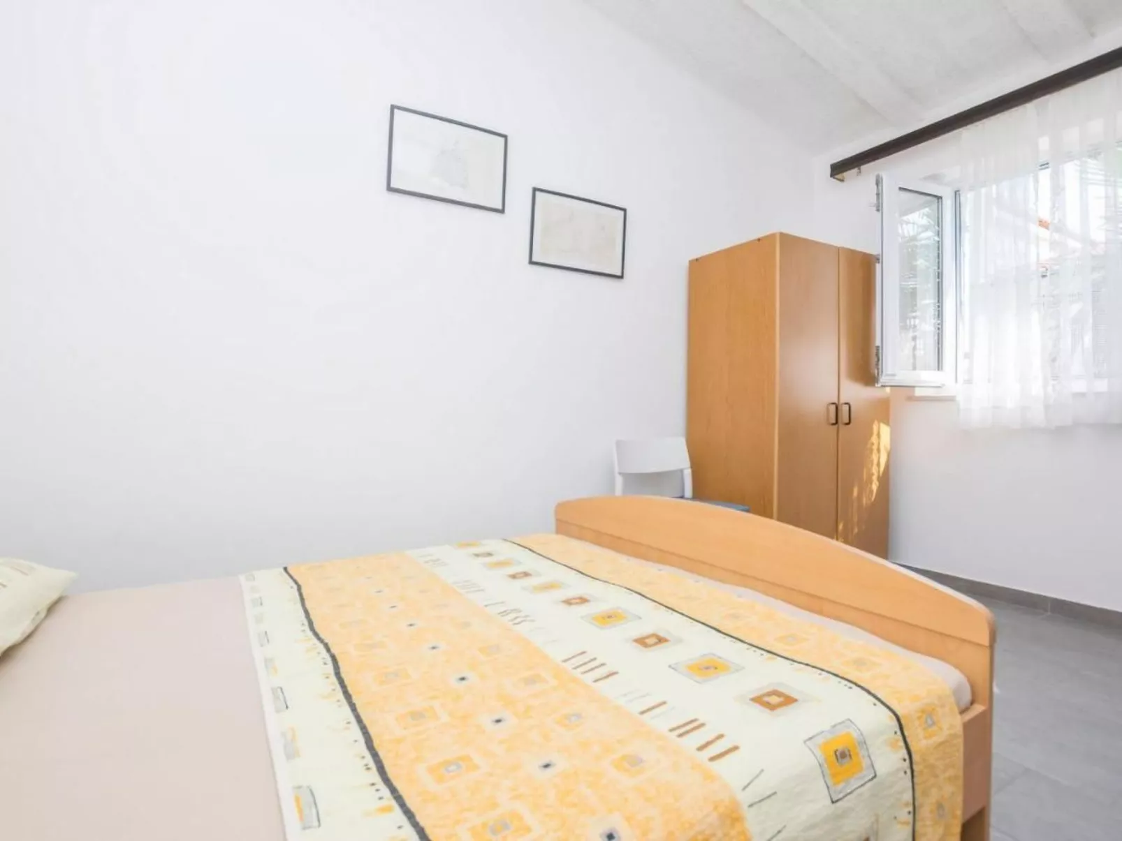 Wohnung "Mira" direkt am Strand-Binnen