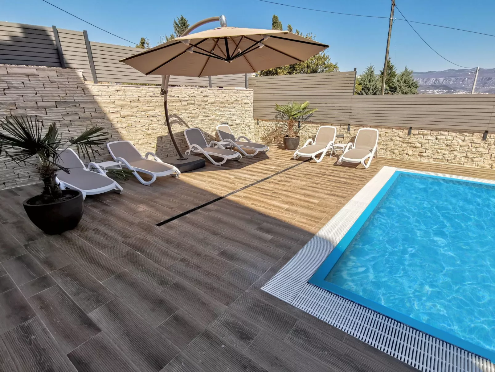 Für 5 Personen ca. 68 m&sup2; in Šilo, Adriaküste Kroatien (Kroatische Inseln)-Buiten