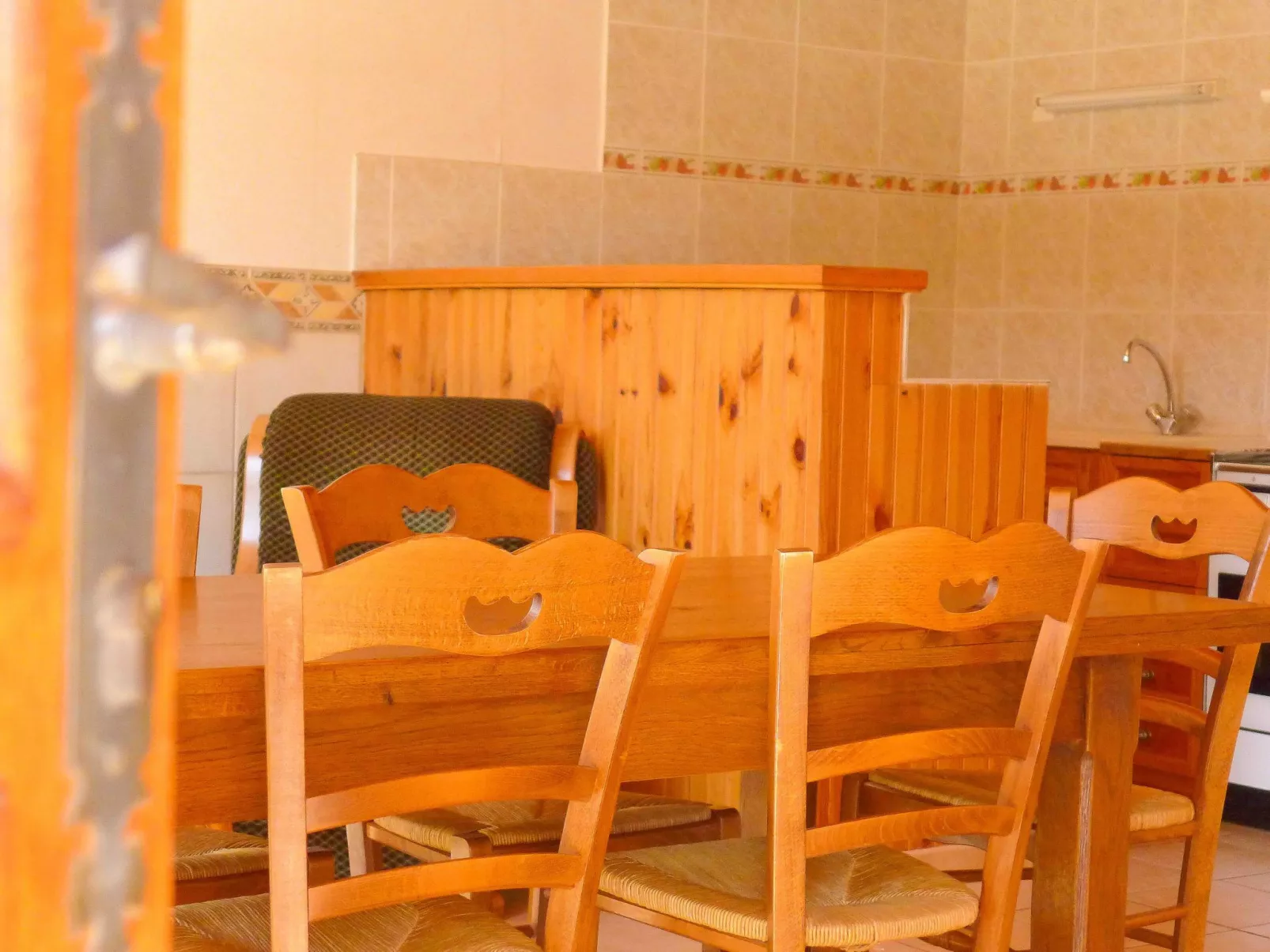 Schönes Ferienhaus mit eigenem Pool-Image-tags.info