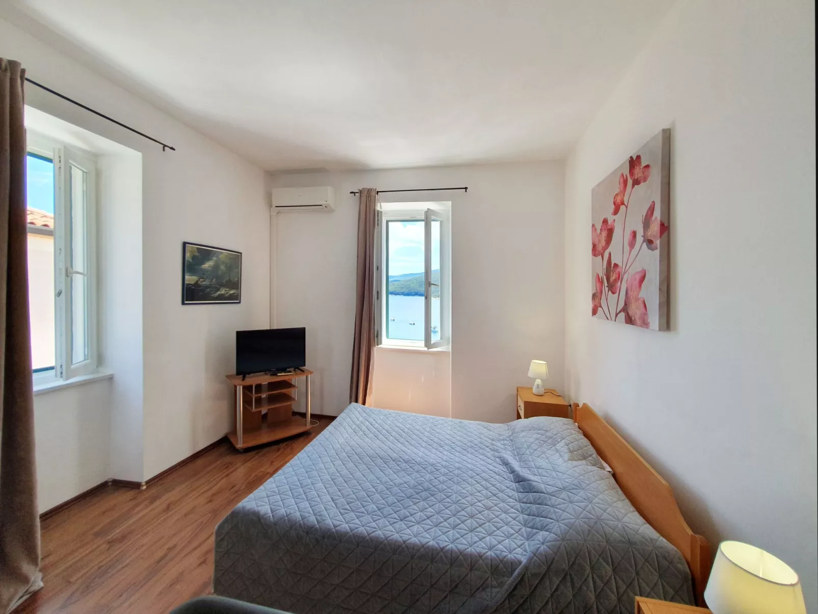 Ferienwohnung"Apartment Azure Bay " strandnah-Binnen