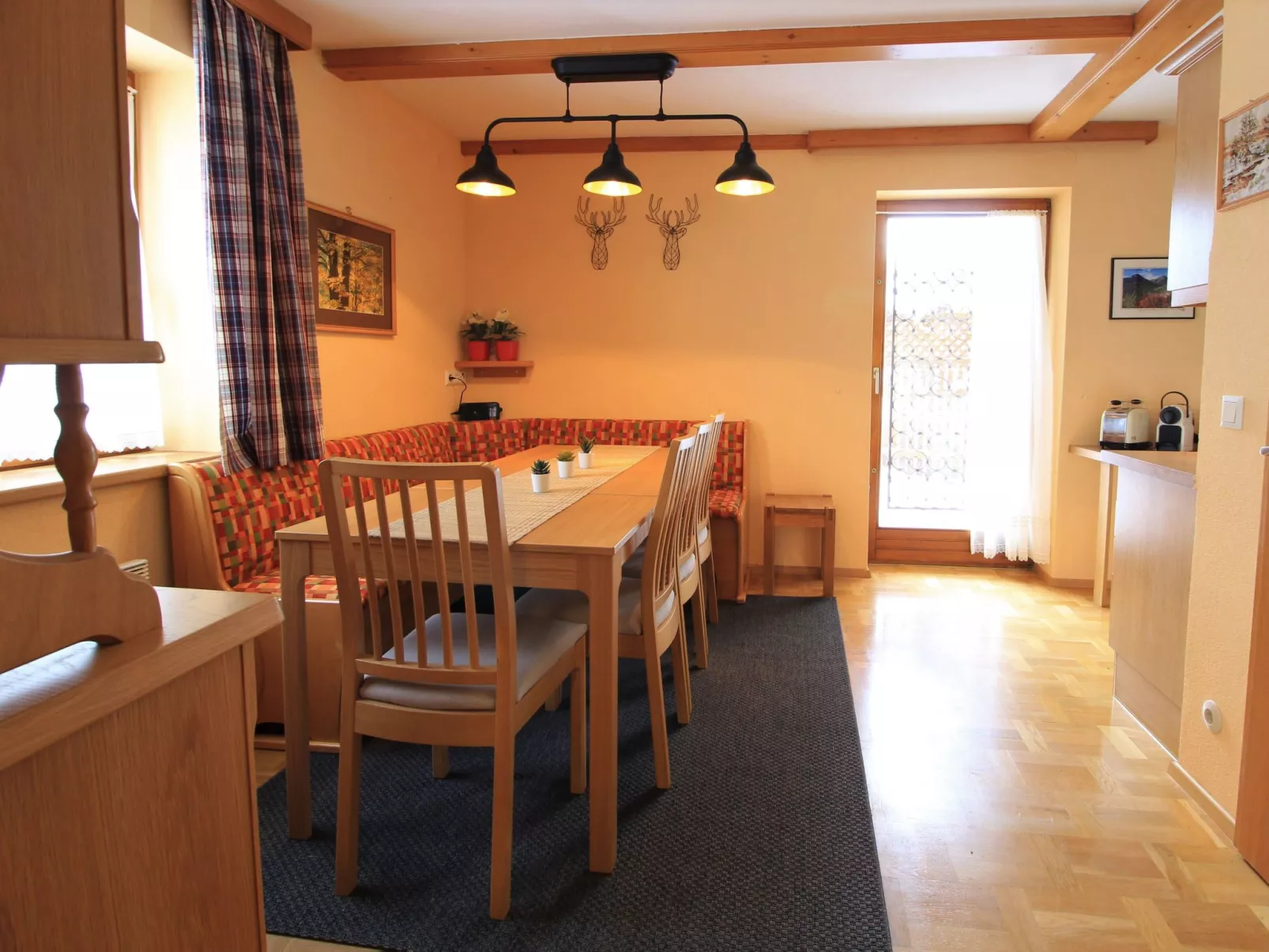 Schwalbennest-Binnen