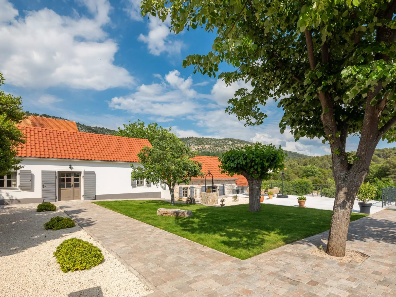 Villa Casa di Pietra Šibenik Gebiet-Buiten