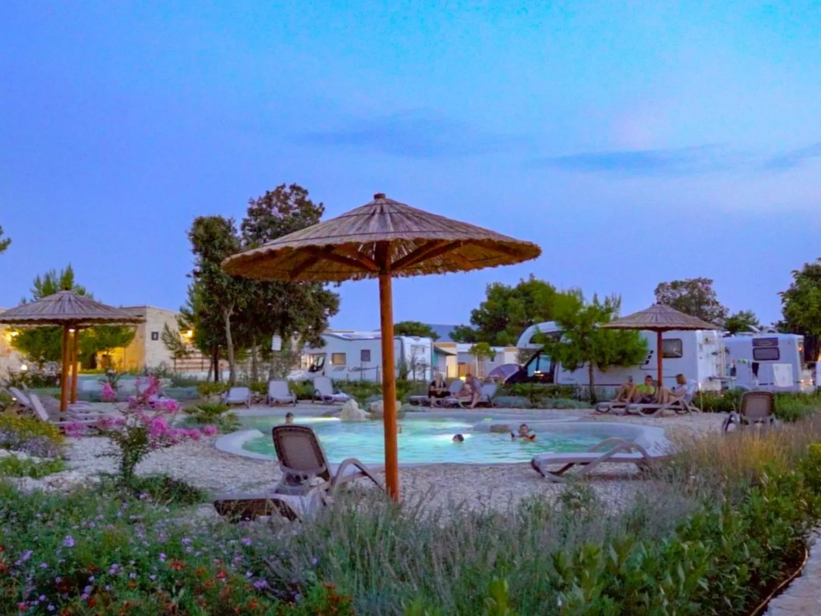 Mobilheim direkt am Strand-Image-tags.info