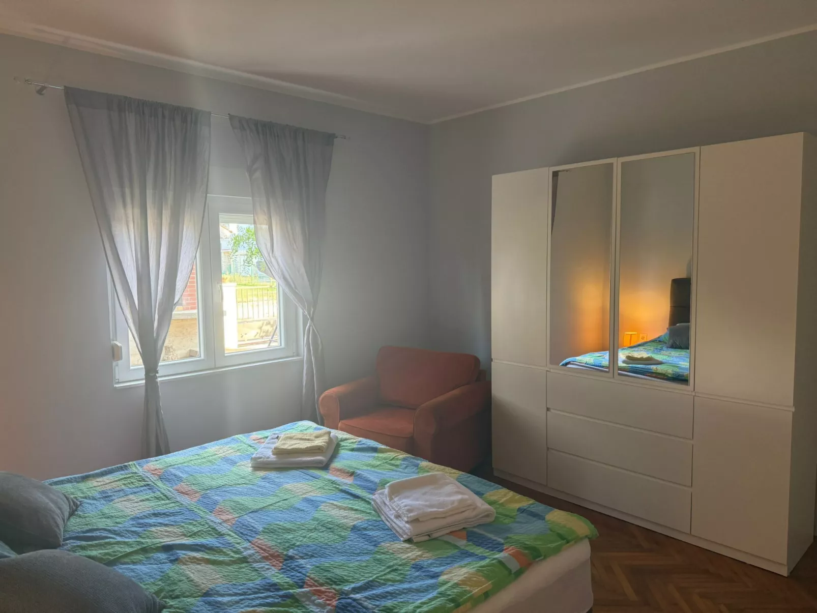 Appartement mit überdachter Terrasse-Binnen