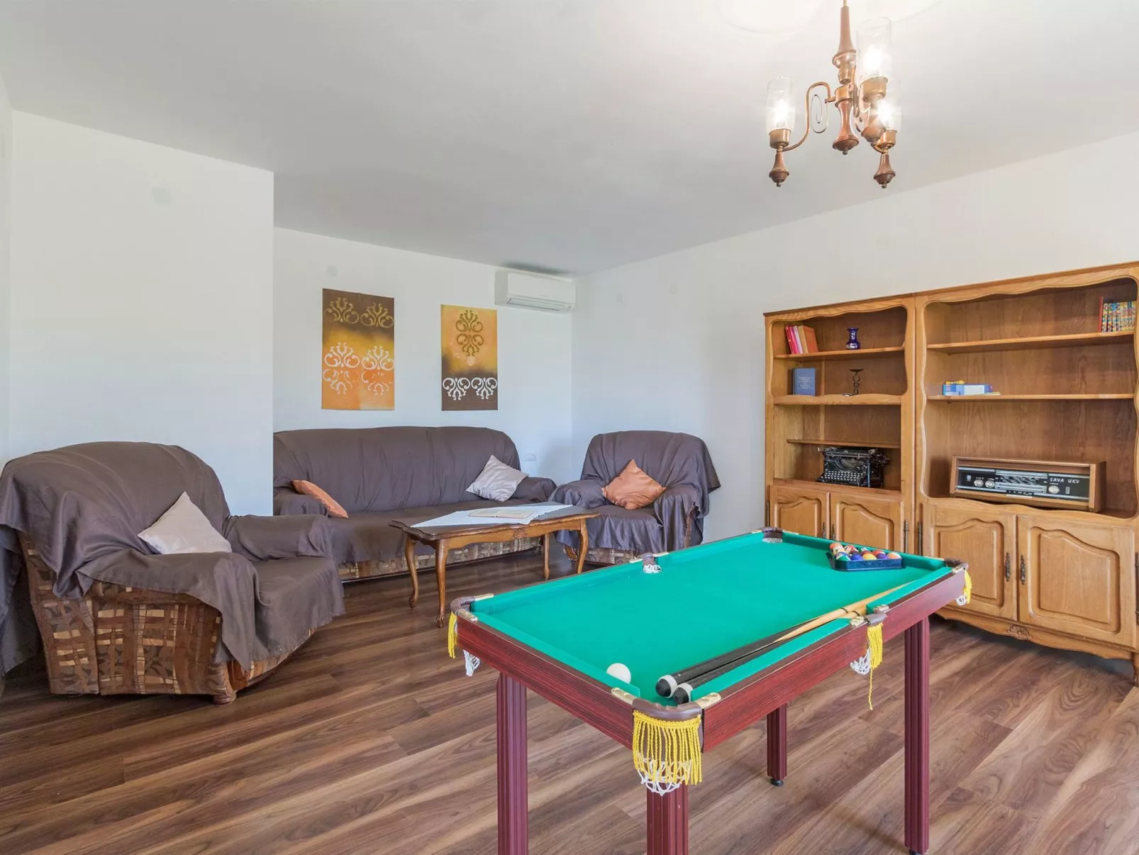 Villa Lokvanj-Binnen