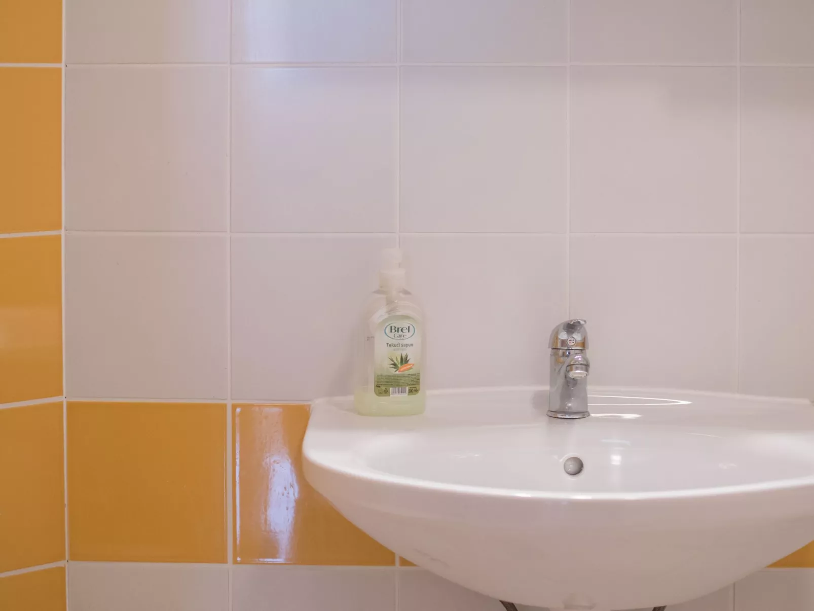 "Faro" mit Wi-Fi-Binnen