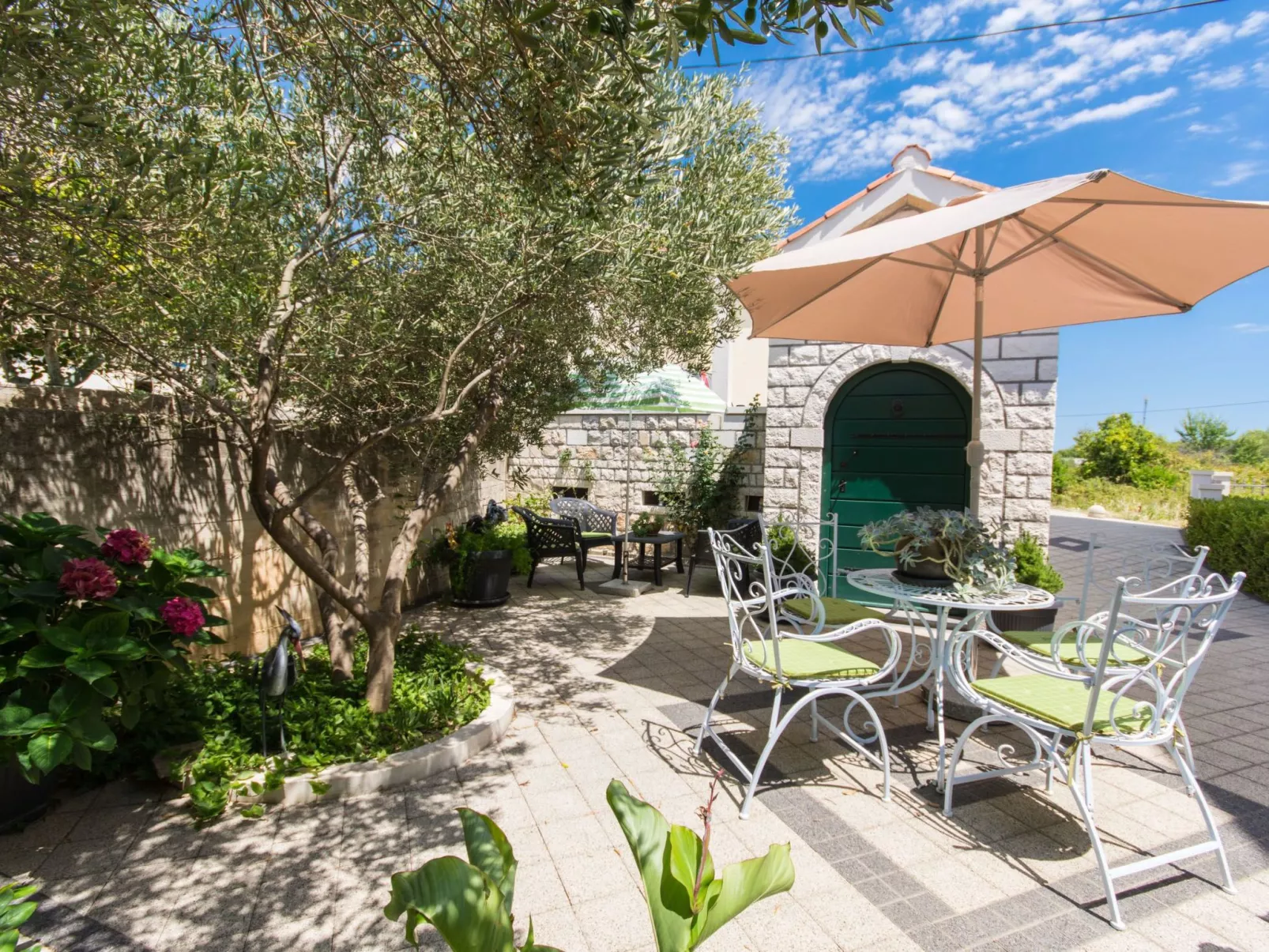 Wohnung "Lorenzo" mit Terrasse-Image-tags.info