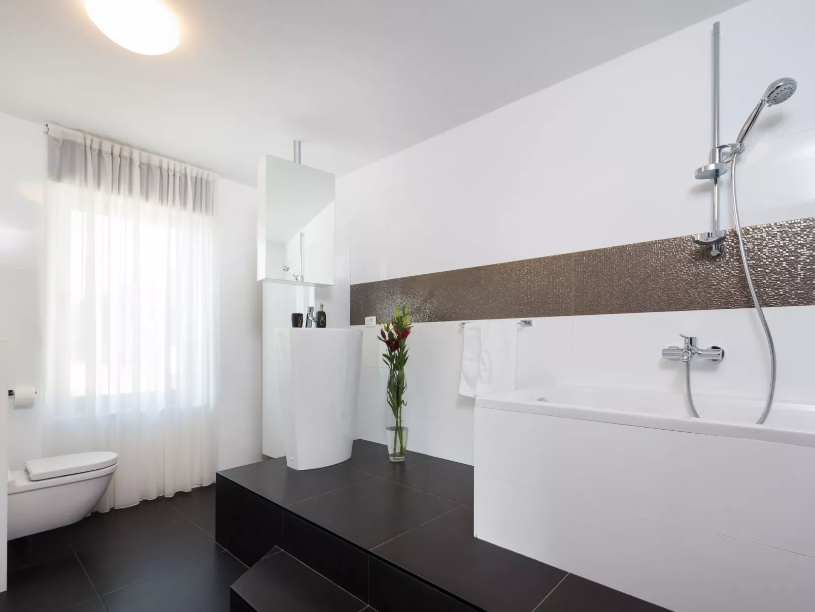 Villa Stylish-Image-tags.info