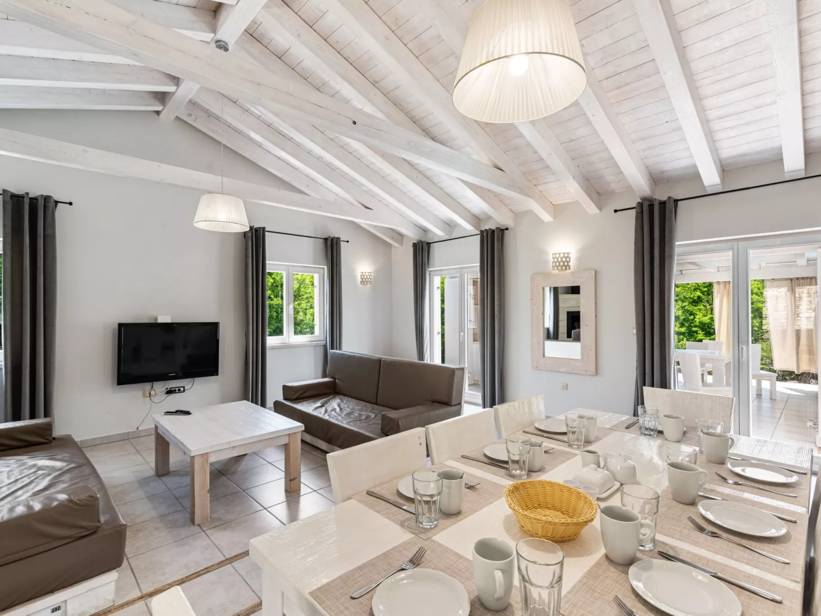 Villa Monet-Image-tags.info