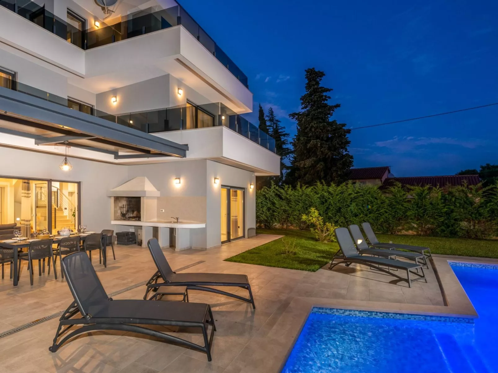 Villa K mit Jacuzzi auf dem Dach und Meerblick-Image-tags.info