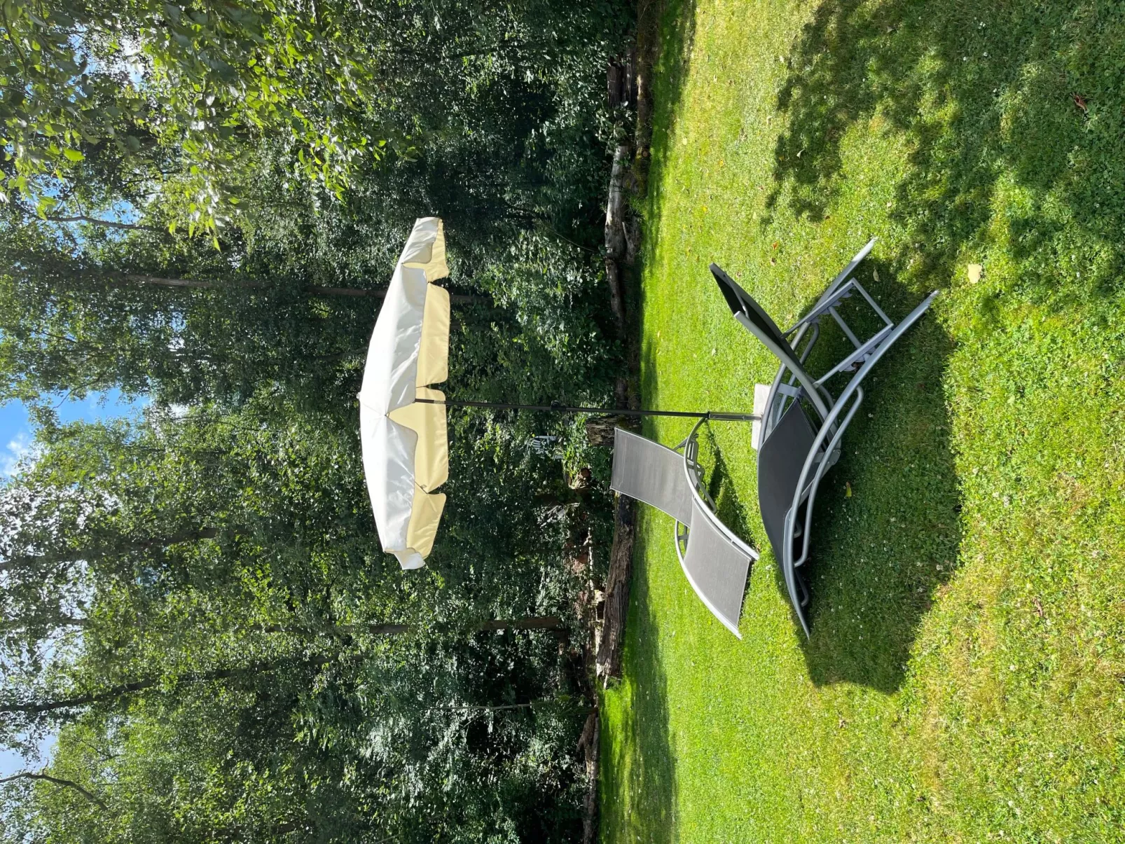 Familienfreundliches Haus mit großer Terrasse-Buiten