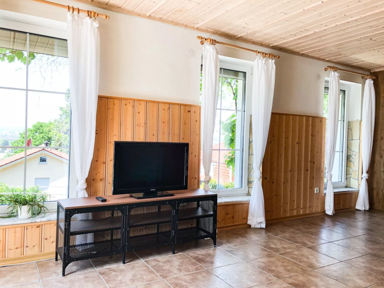 Gemütliche Wohnung in Niederpoyritz mit Garten-Image-tags.info