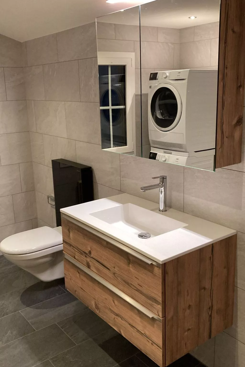 Chalet Finkenwiese - für 8 Erwachsene und 5 Kinder-Binnen