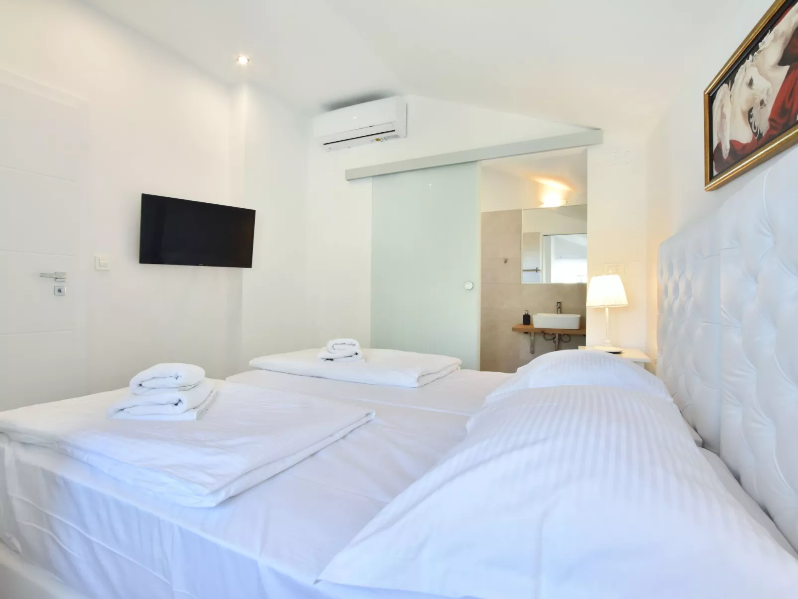 2 Schlafzimmer Villa Blue Dream mit Infinity-Pool-Binnen