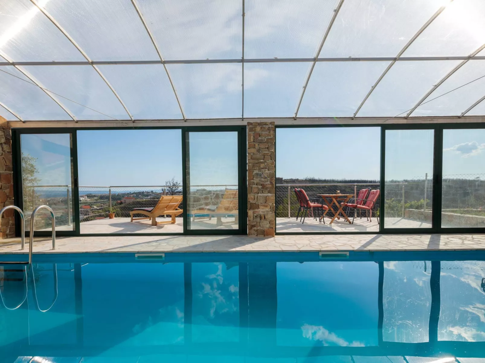 Ferienvilla Kalista mit Pool und tollem Ausblick-Image-tags.info