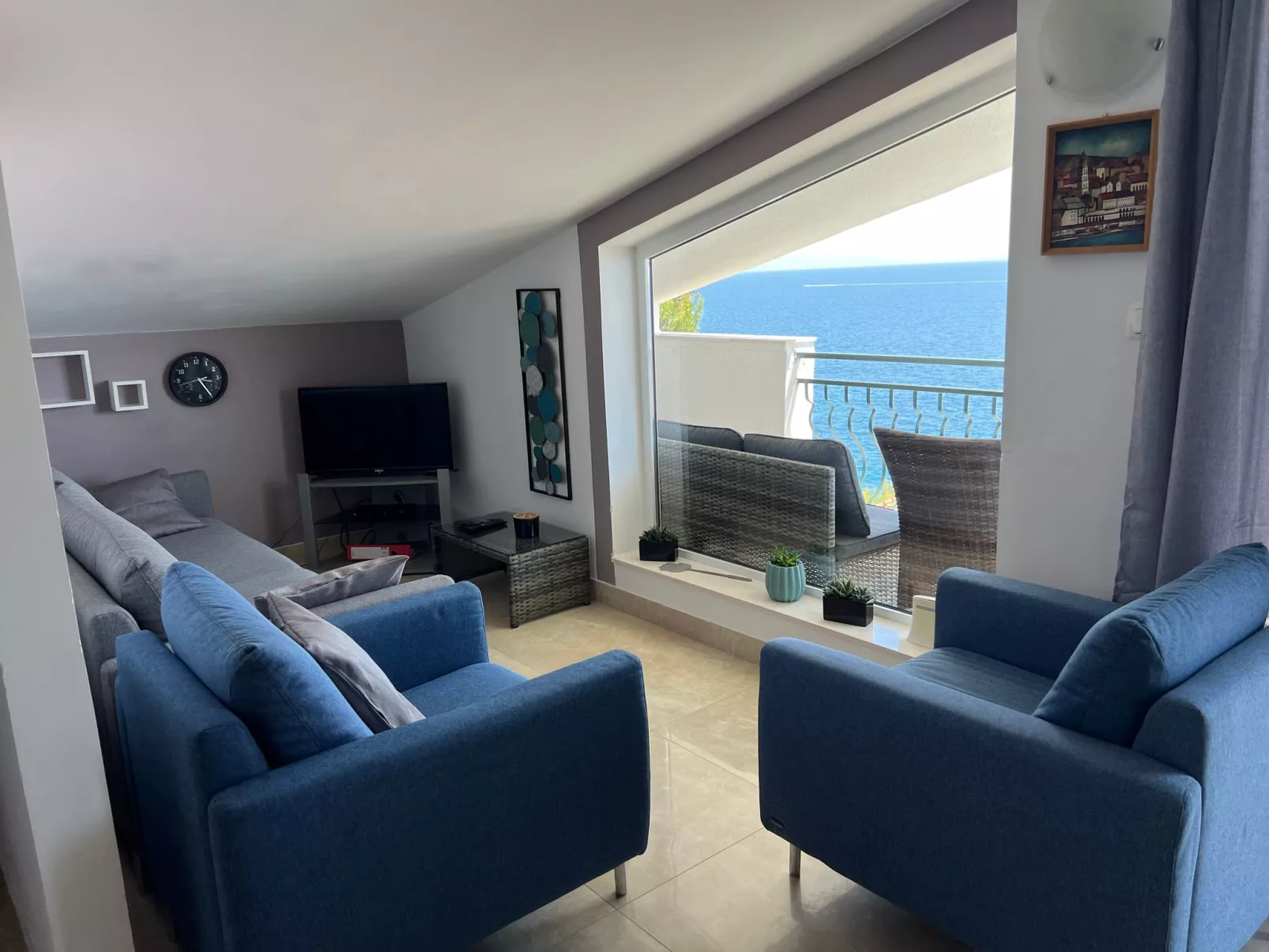 Mit Balkon und herrlichem Meerblick-Image-tags.info