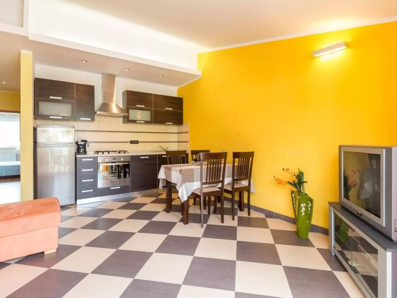Modernes Appartement in Pula mit Grill und Garten-Binnen