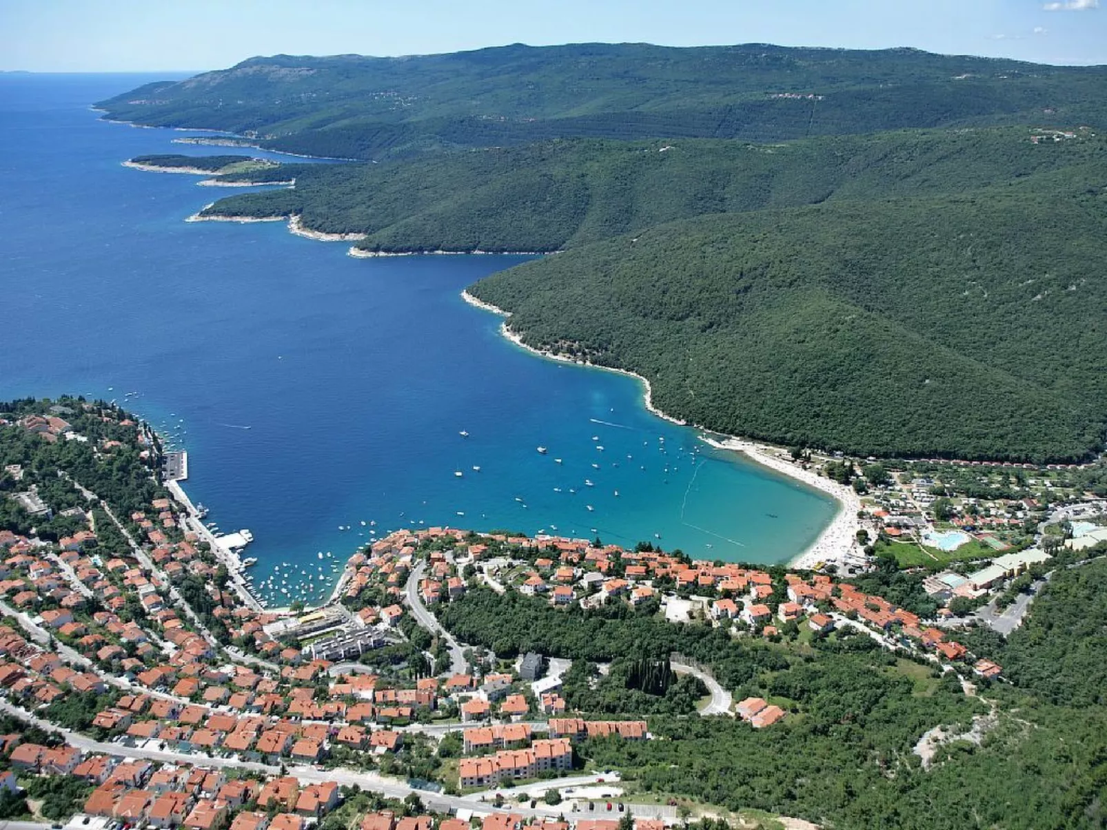 Vollständig freistehendes Haus mit schönem Garten-Buiten