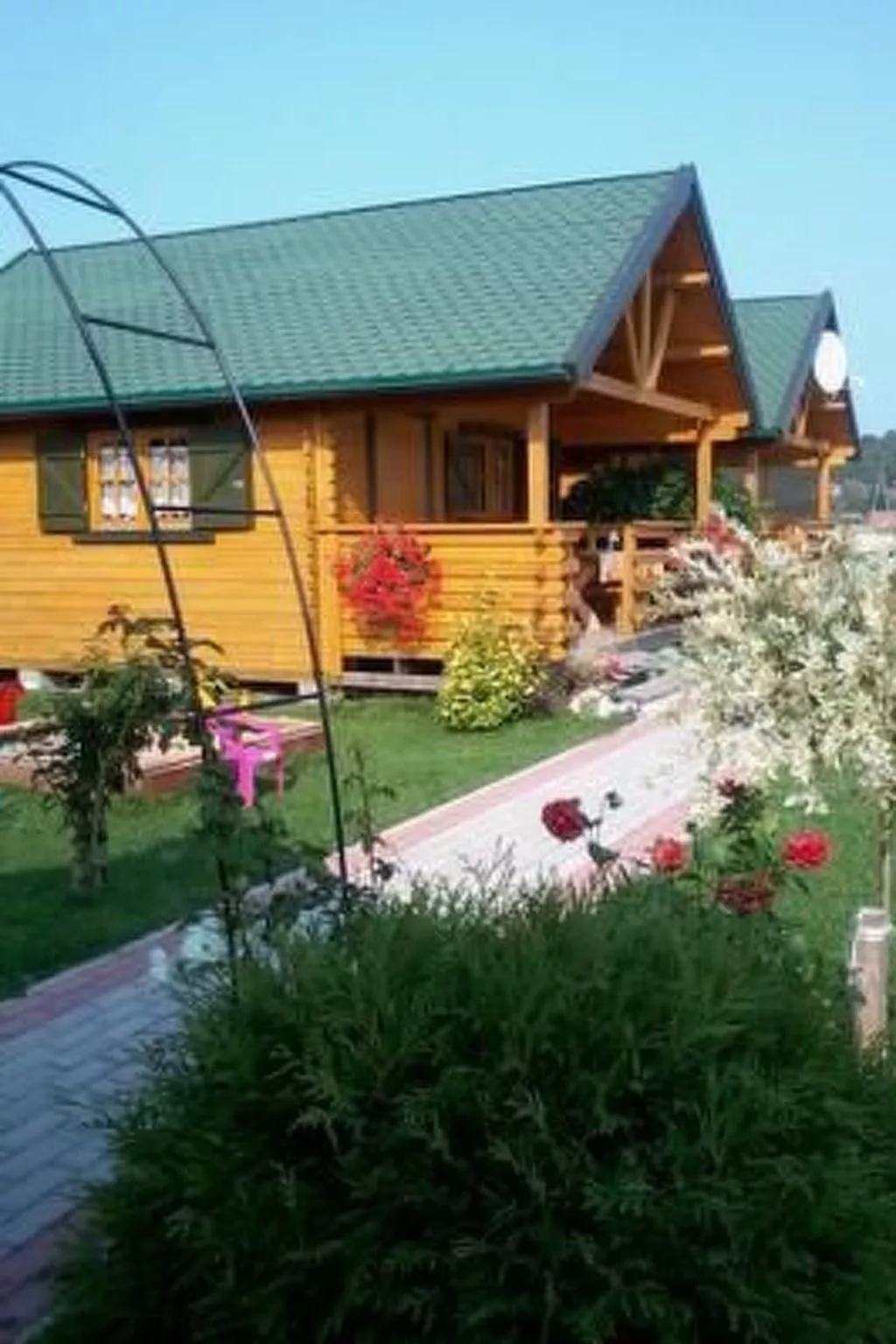 Haus in Gmina Postomino mit Garten und Terrasse-Buiten