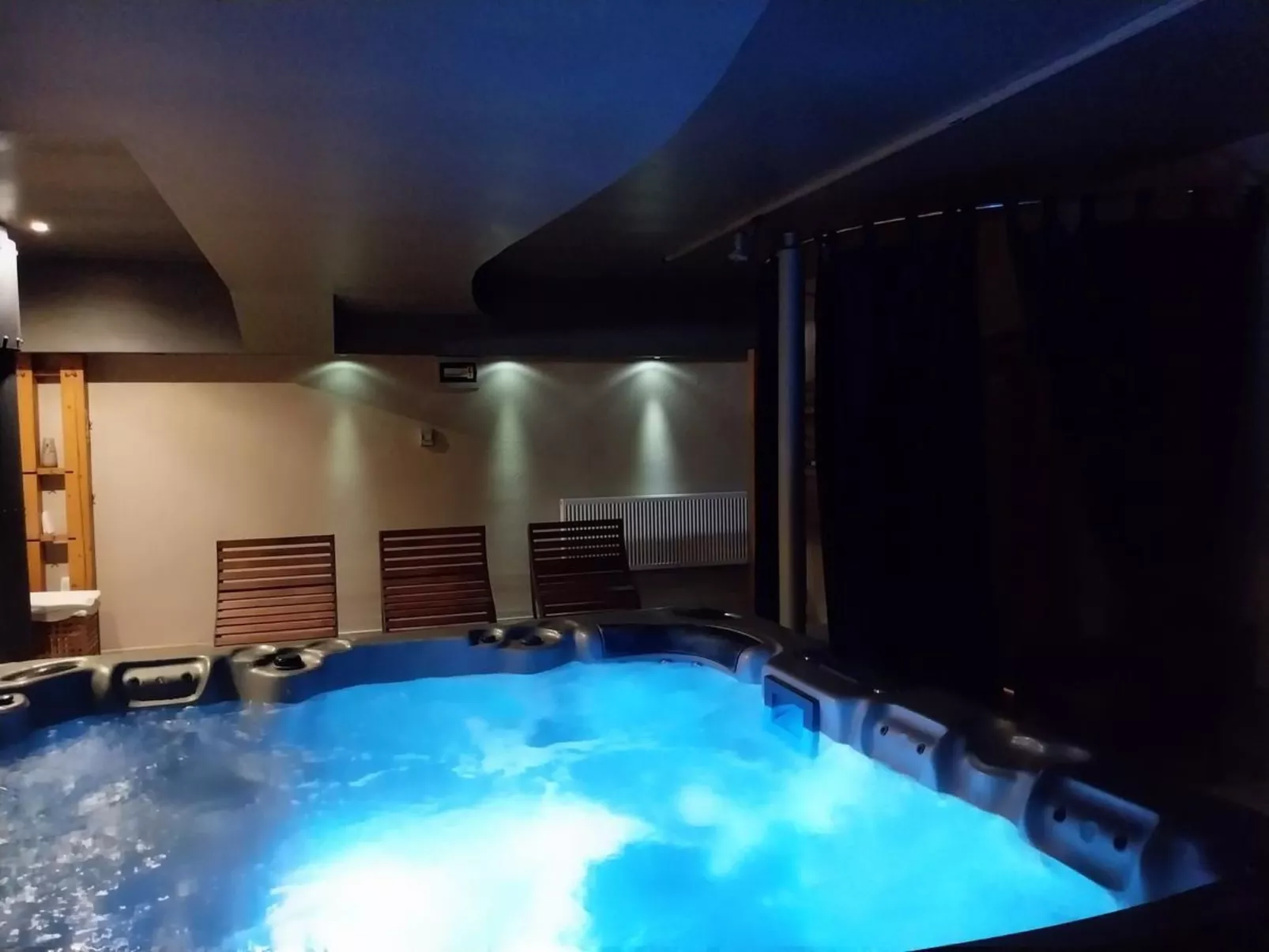 Villa Vedorna großes Wellness-Haus in Strandnähe, Pomer-Binnen