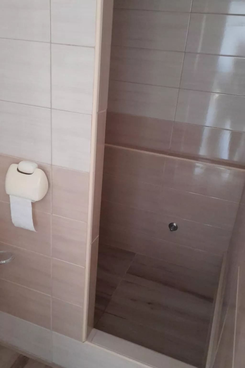 Mit Blick auf das Wasser-Binnen