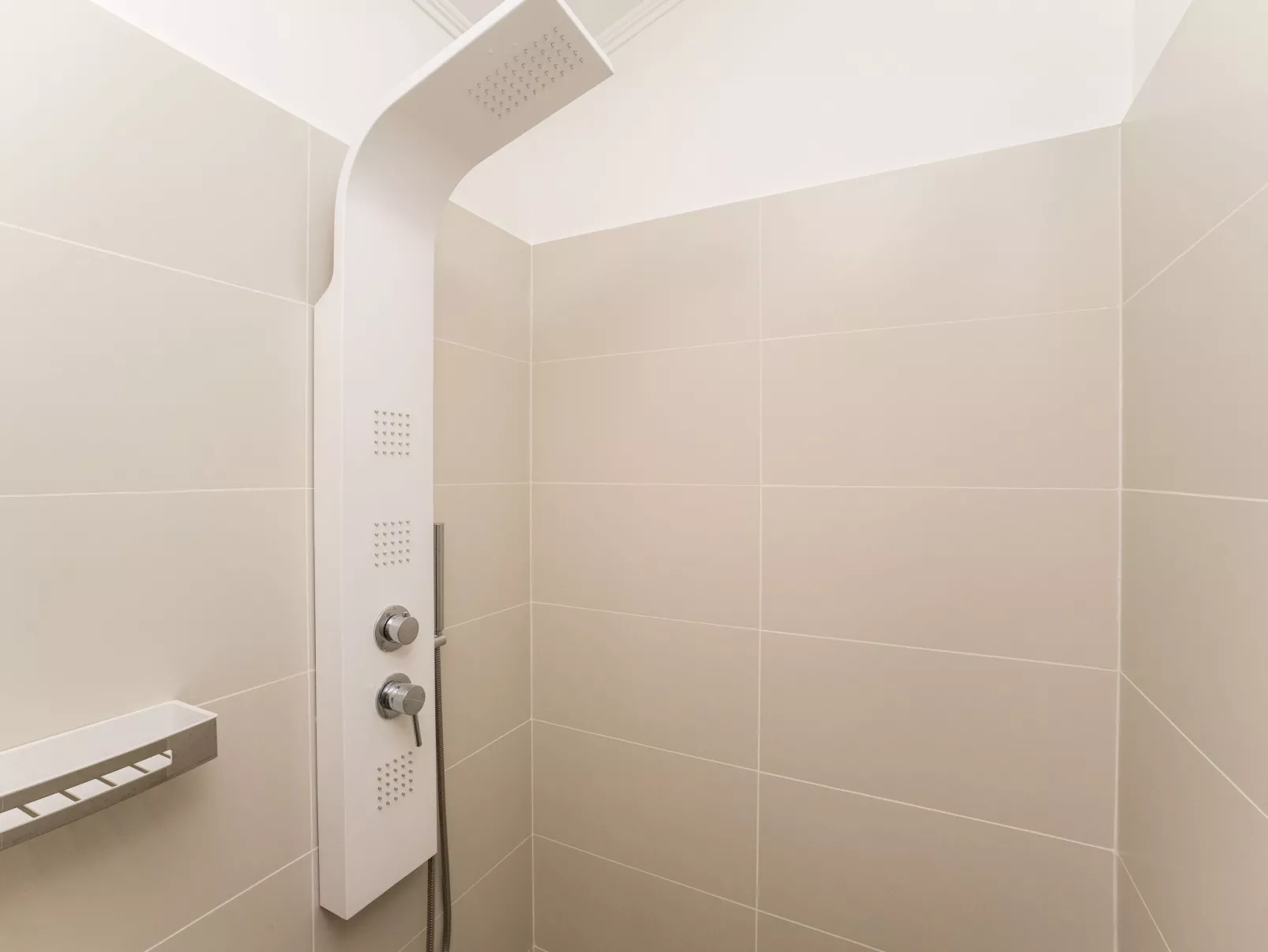 Villa Bianca - Ferienhaus mit privatem Pool - Binnen