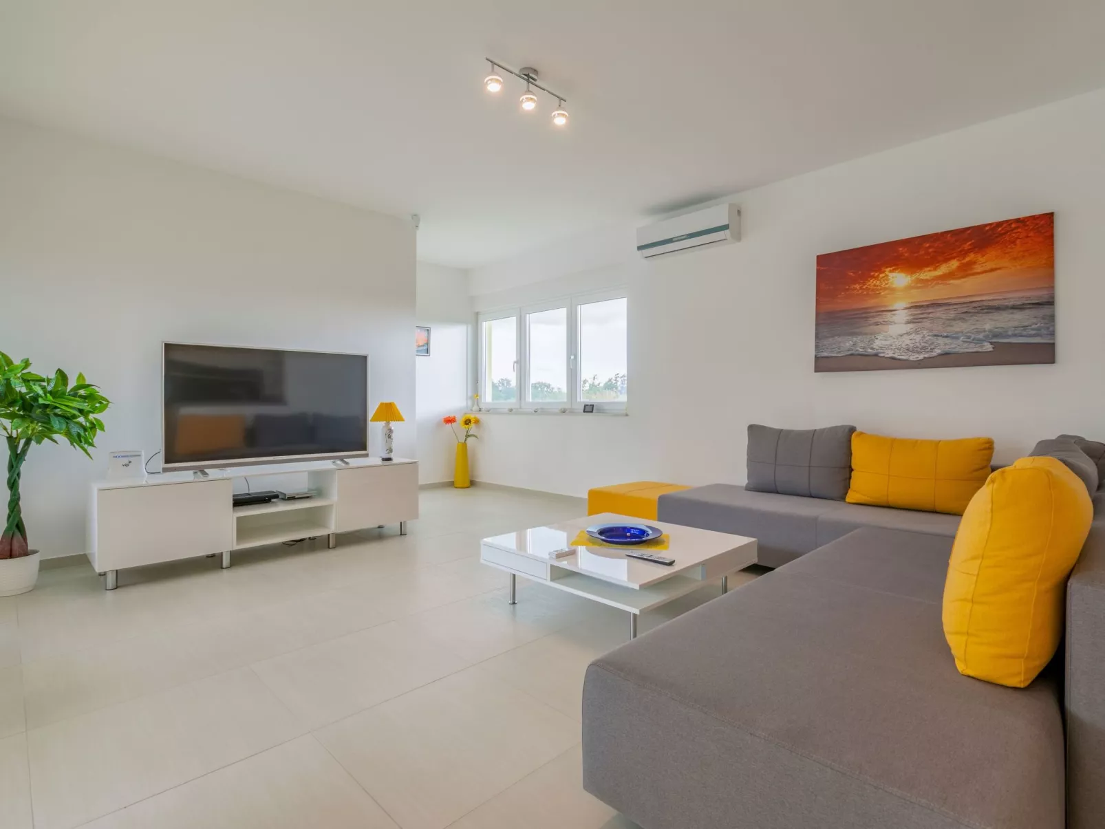 Mit Privatpool für 6 Personen-Binnen