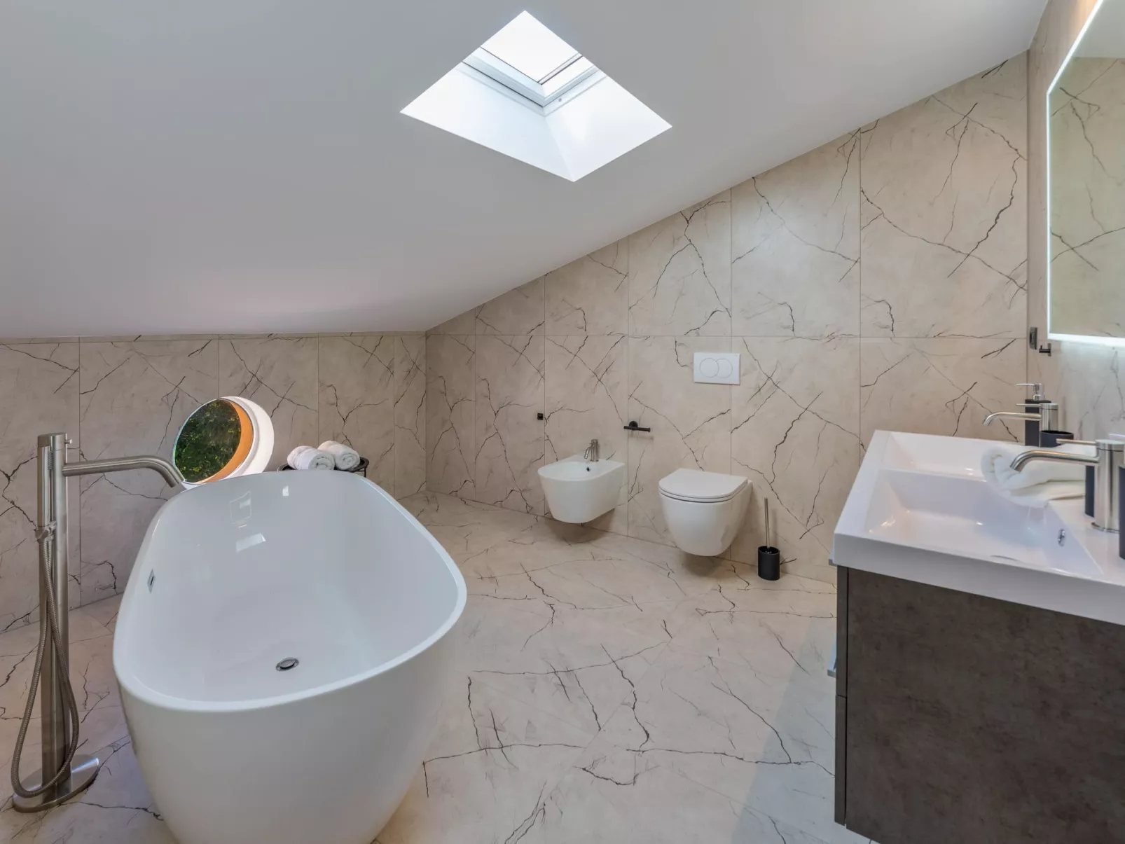 In Pula mit privatem Pool-Binnen