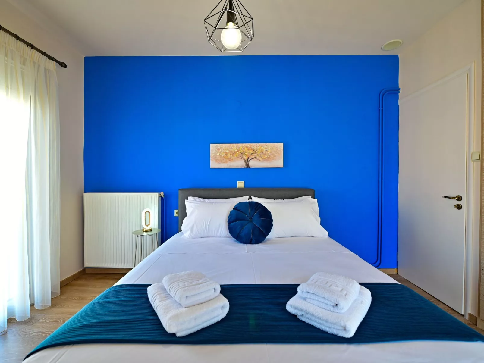 Royal Blue Central House "by Checkin"-Image-tags.info