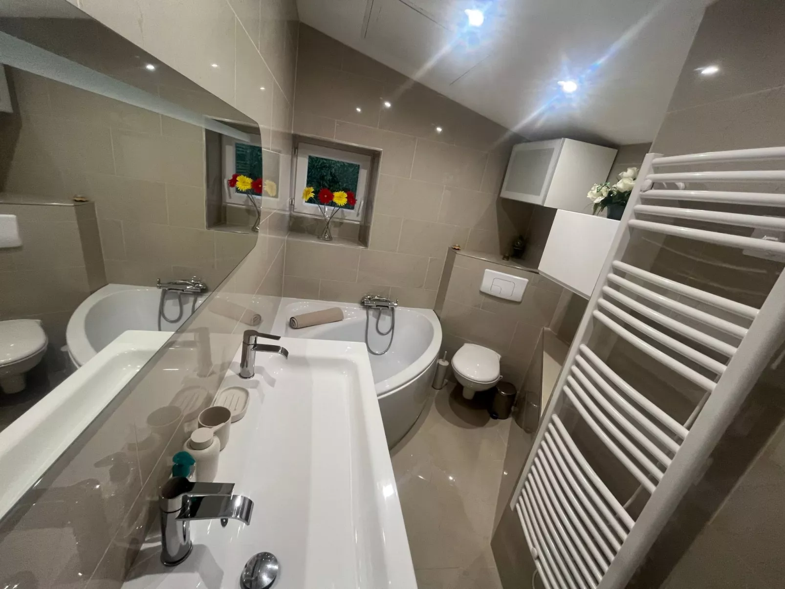 Oberseite der Villa Les Tilleuls-Binnen