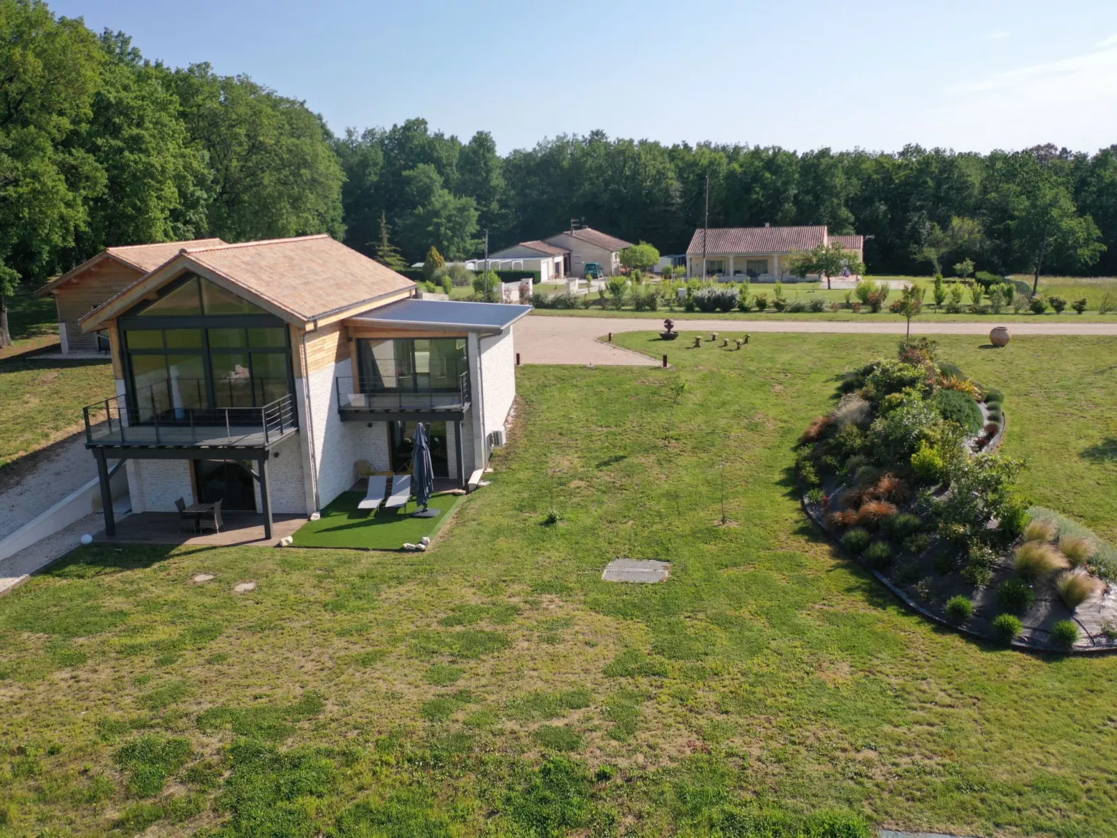 Der Anhang Coté cASTAGNE-Buiten