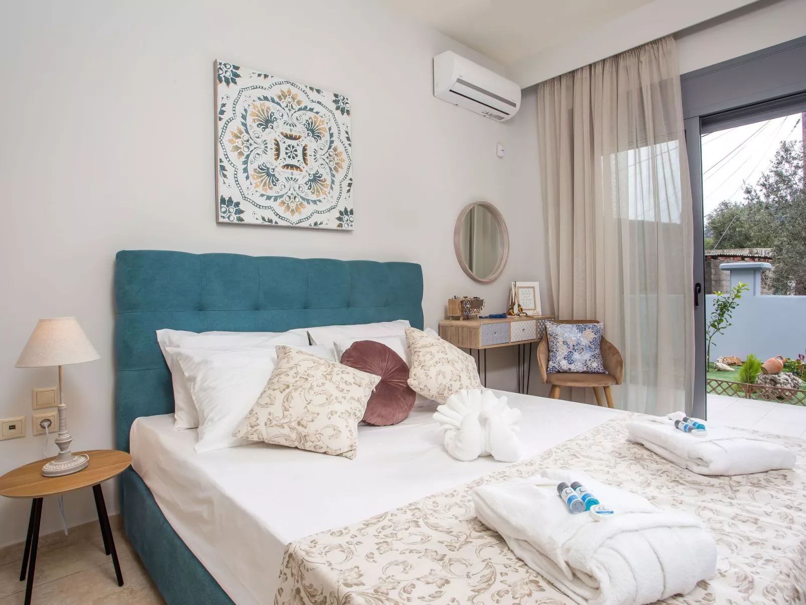 Mit eigenem Garten und Grill-Binnen