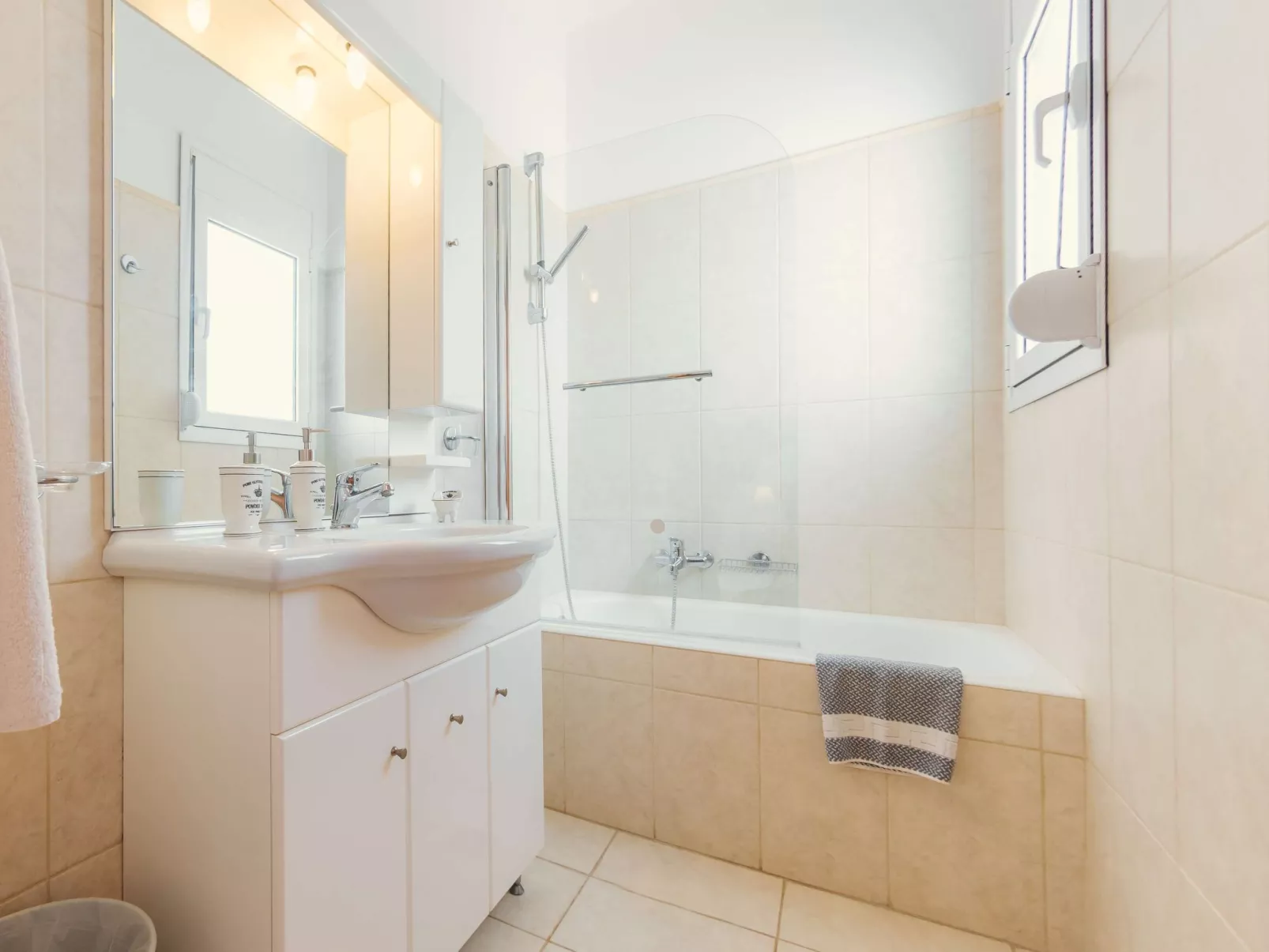 Gennadi Dreams Ferienvilla-Binnen