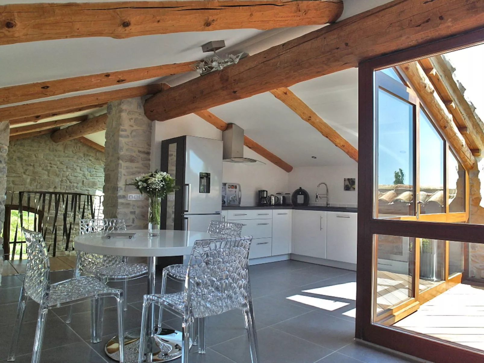 Domaine "Benjamin" mit Infinity-Pool-Binnen