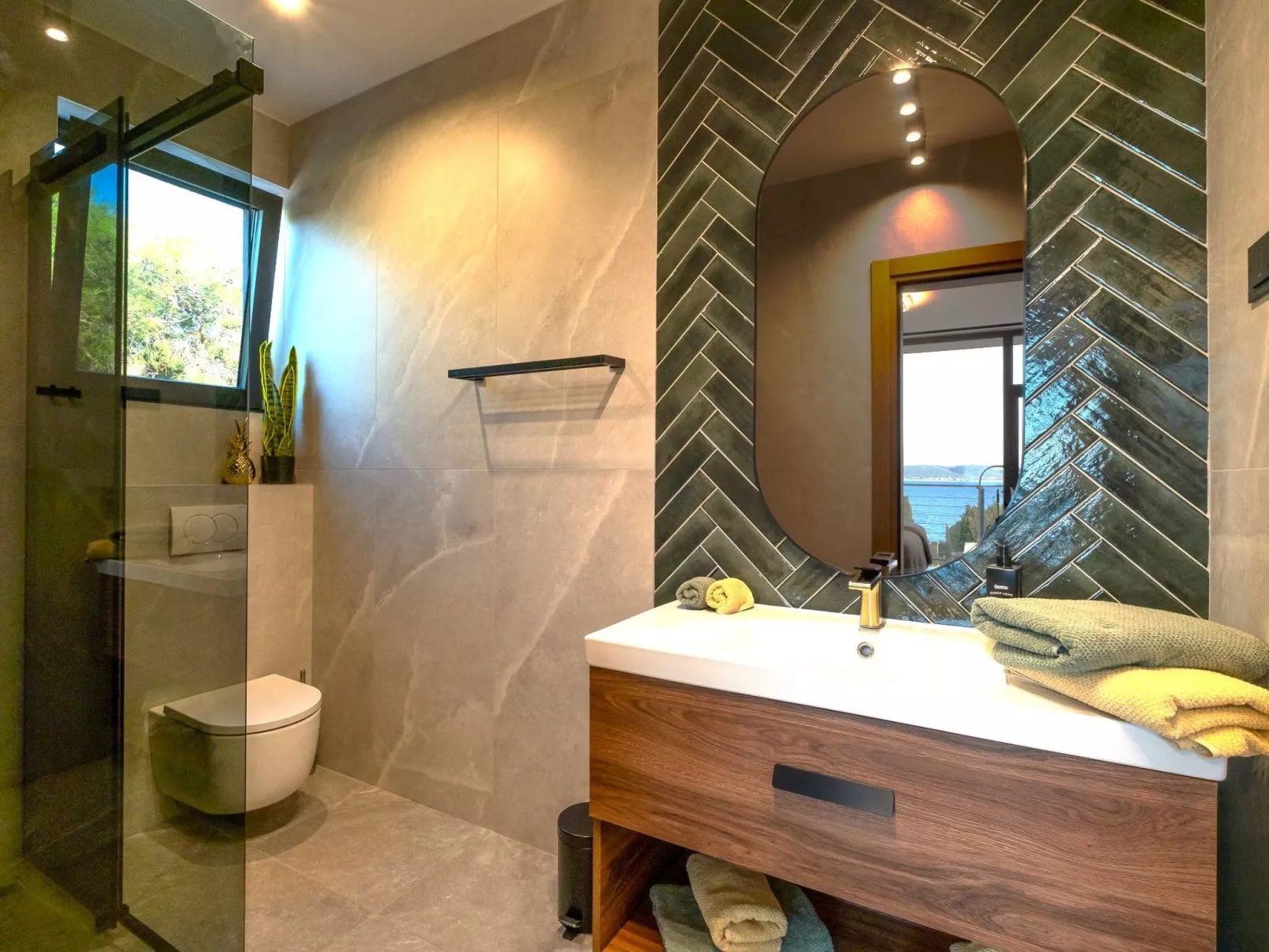 Urlaub Luxusvilla "Villa Supreme Pasman" neu-Image-tags.info