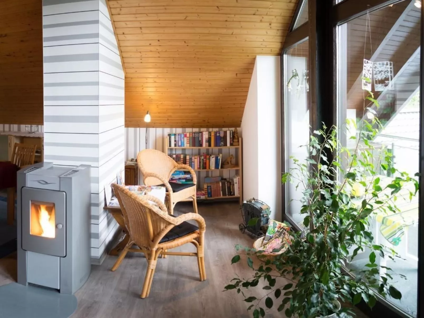 Haus Sonnenhügel - Binnen