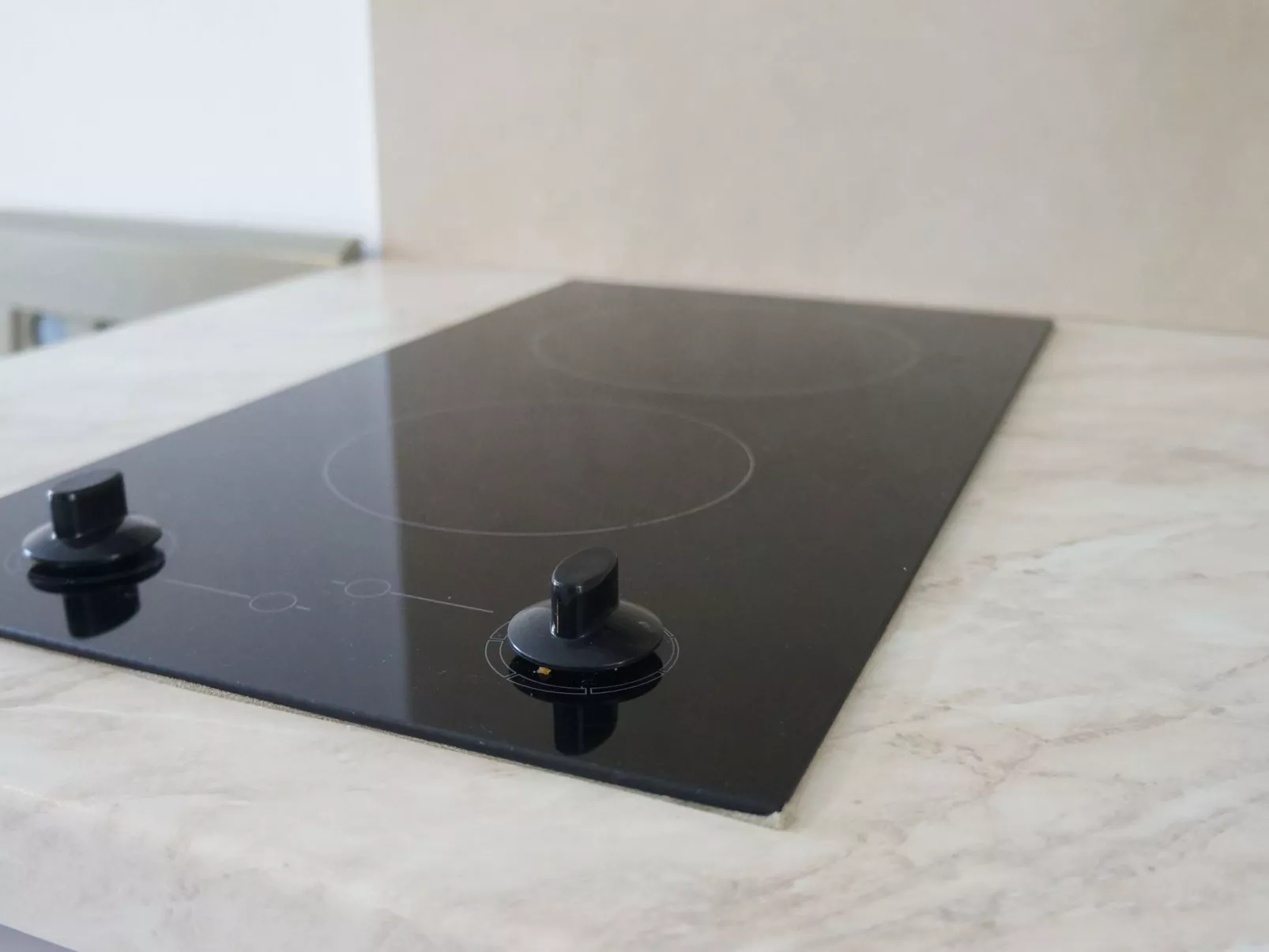 Finikas Garden Nikit-Binnen