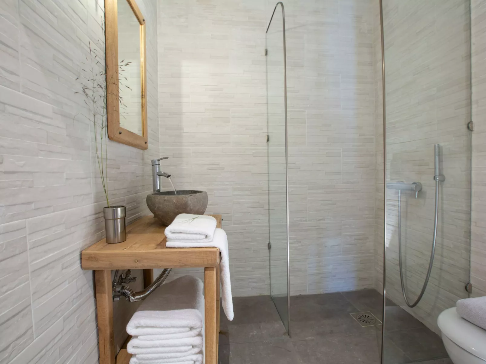 Villa mit eigenem Garten und in der Nähe von Agios Nikitas-Image-tags.info