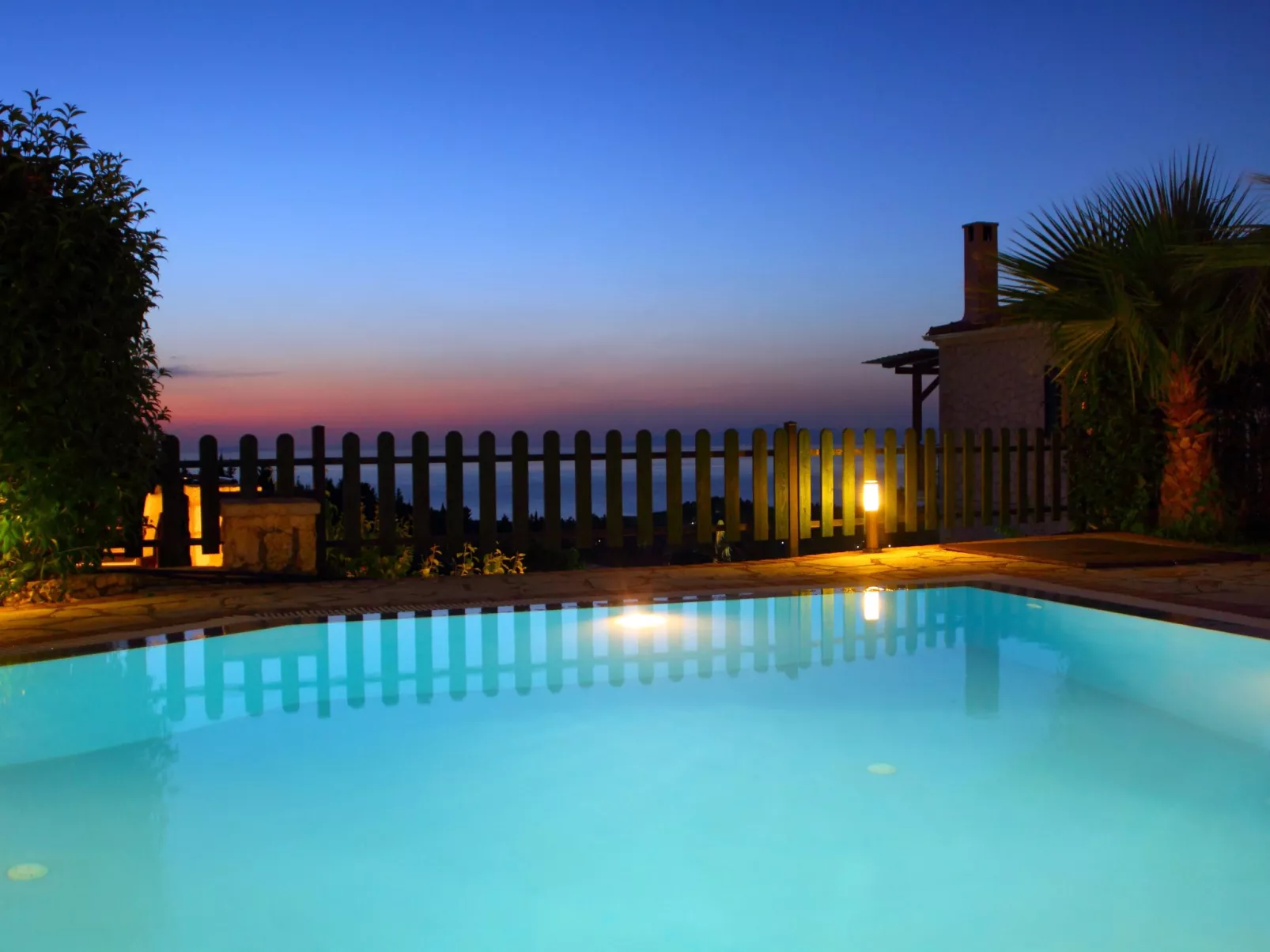 Für 6 Personen und 2 Kinder auf Lefkada-Buiten