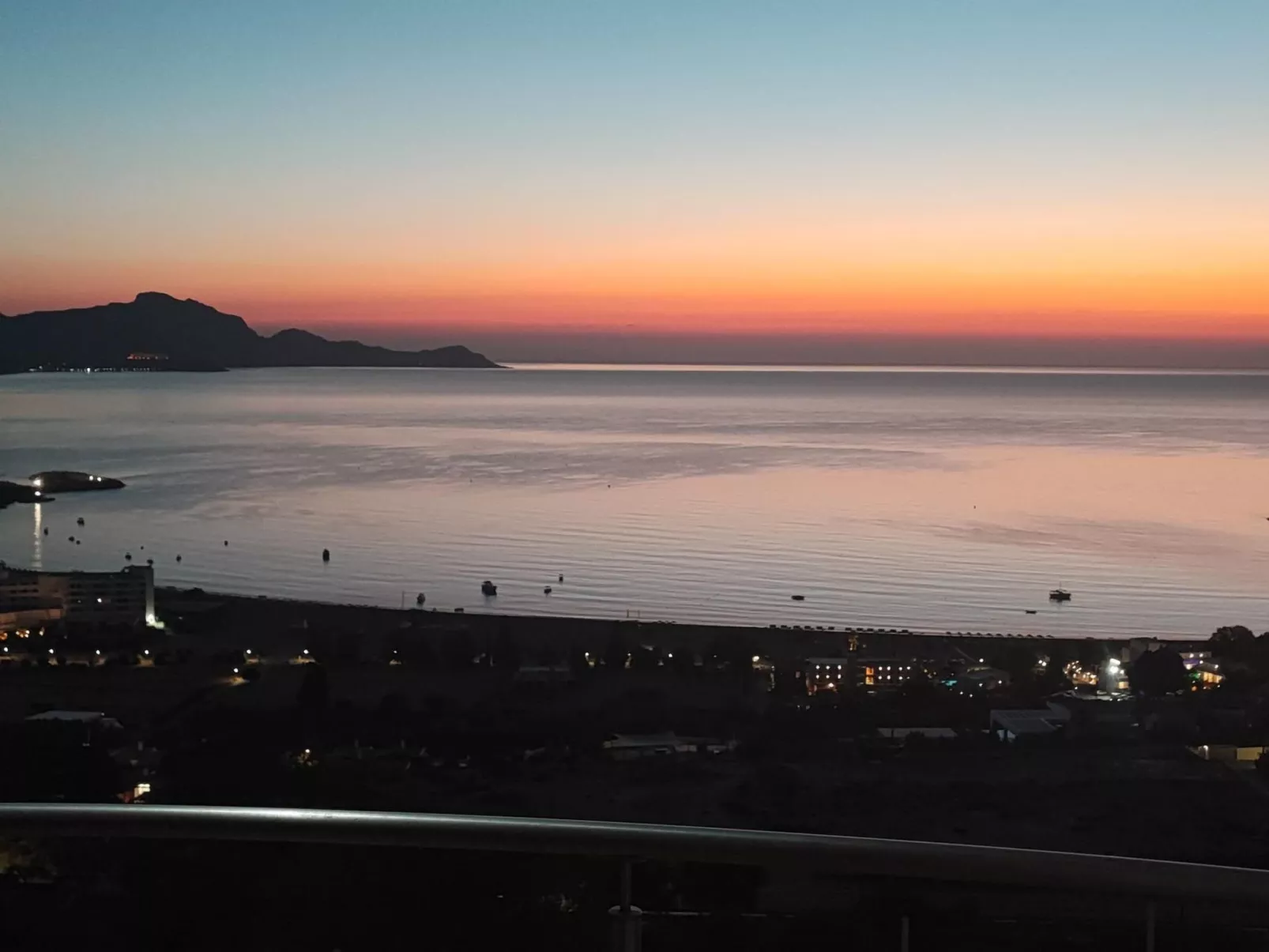 Vitzi Vista Villa-Image-tags.info