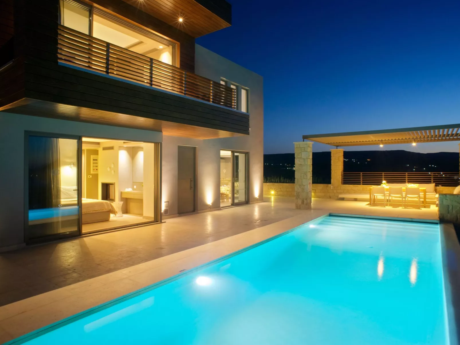 "Villa Symphony"-Image-tags.info